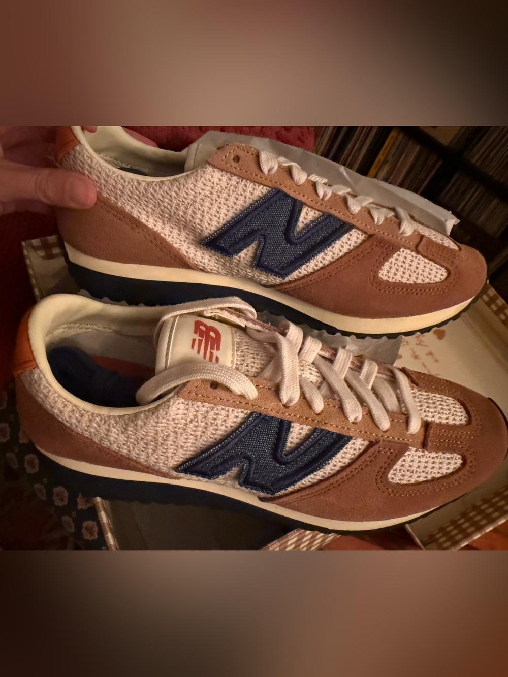 Sézane X New Balance Ecru / Brown Sneaker - Size unisex US 7.5 (Women’s 9) - Picture 7 of 9